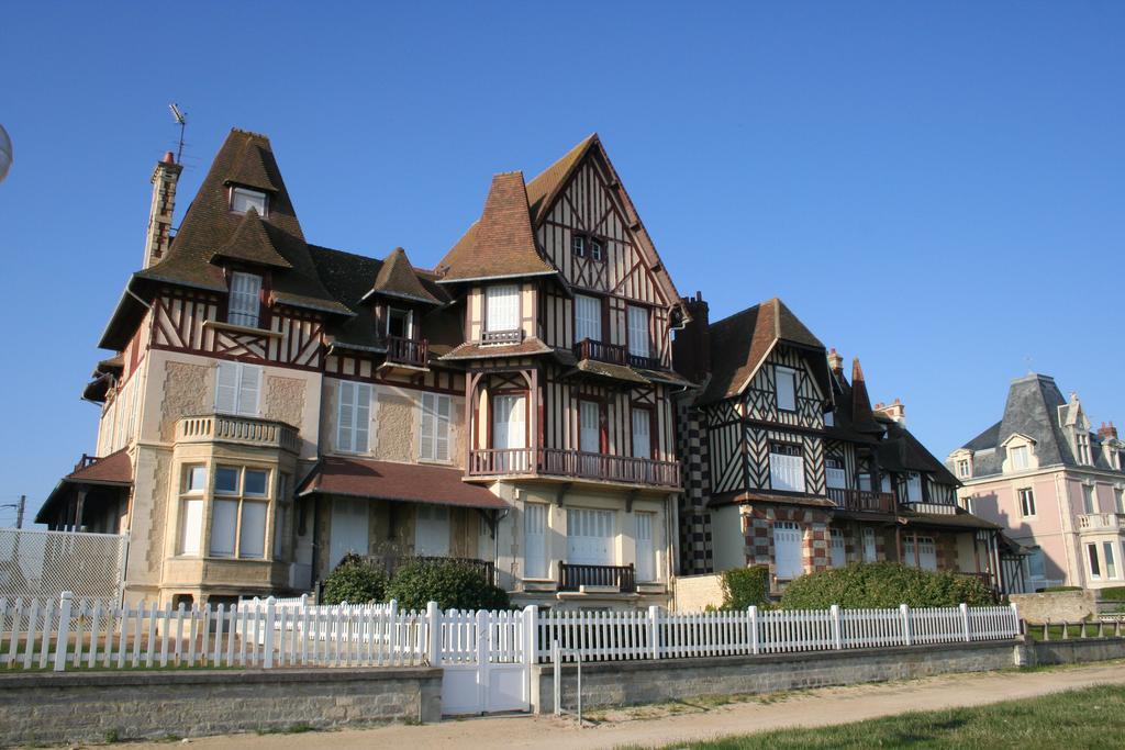 Sphinx Residences - Tempologis Memorial カーン エクステリア 写真
